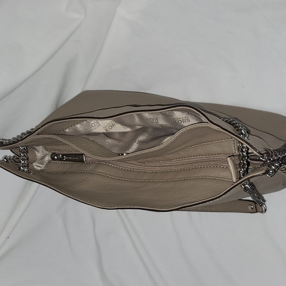 Michael Kors* Chelsea Shoulder Bag* Taupe* Large - Picture 6 of 10